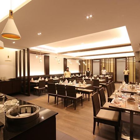 Khanna Fiesta Vellore Bagian luar foto